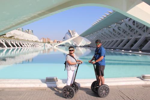 Los fotos de tour en segway por la ciudad de las artes y las ciencias