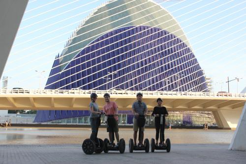 The photos of grand city group segway tour